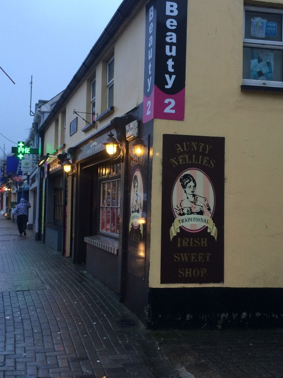 Aunt Nellies Irish Sweet Shop.