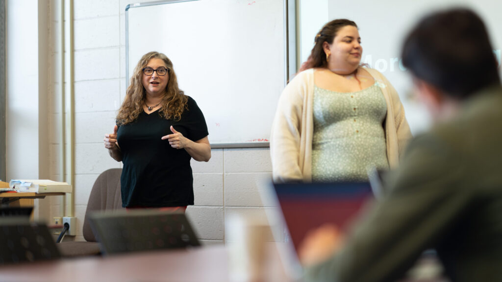 Jennifer Matisoff interacts with her English class.