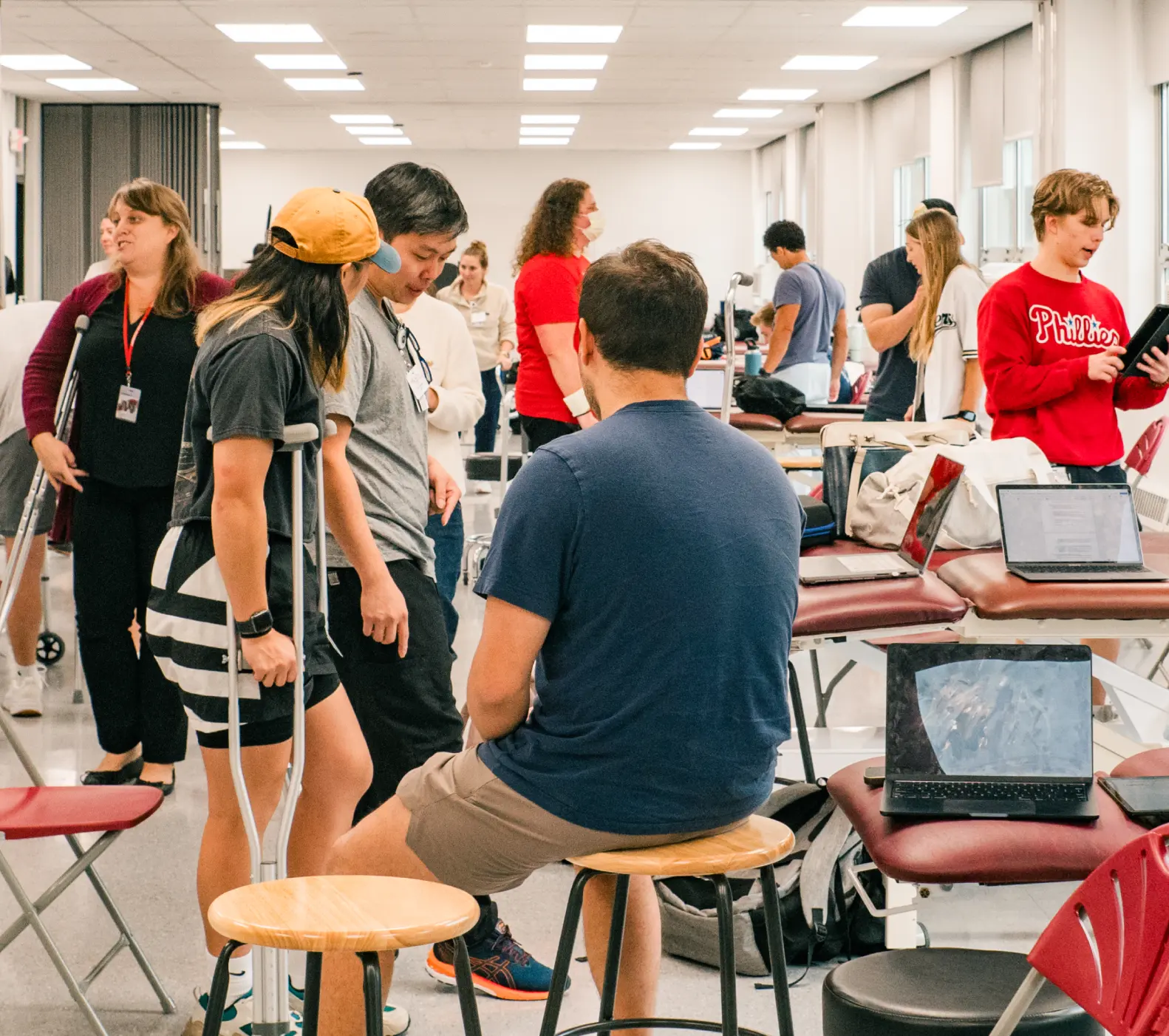 Students working at the big lab in the Royal Ave building.