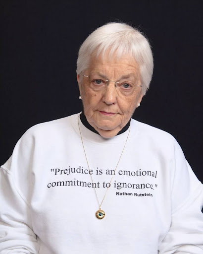 Jane Elliott '24H