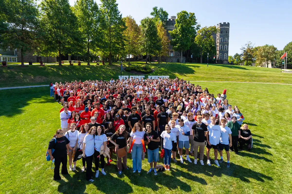 Arcadia's Class of 2028 standing together on Haber Green.