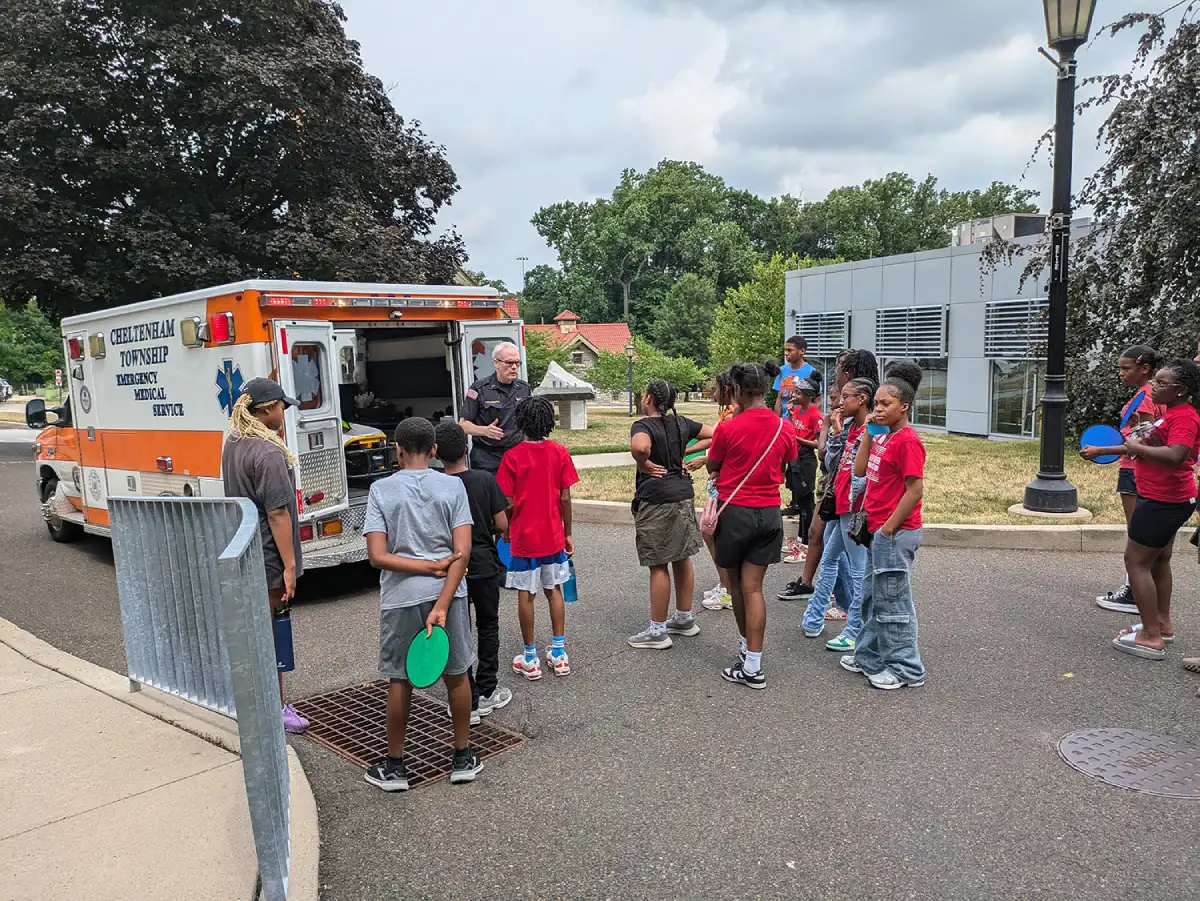 An EMT giving a presentation to students at the CHS Health Career Summer Academy.