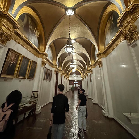 Arcadia students tour the Pennsylvania State Capitol building